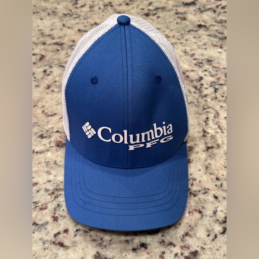 NWOT Columbia PFG Youth Cap
